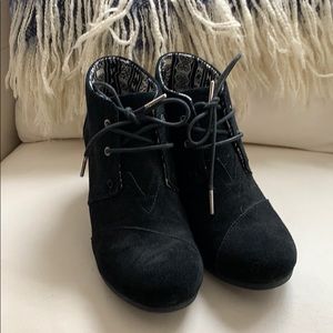Toms Black Suede Booties